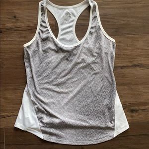 Workout Razorback tank